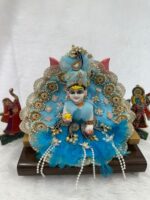 Blue heavy poshak.
