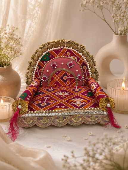 Beautiful Sinhasan for your Laddu Gopal ji